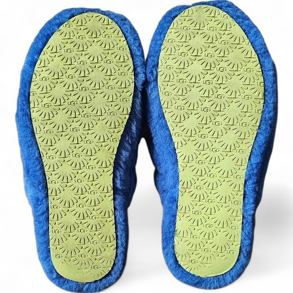 UGG Fluff Yeah Slide Sandals Blue Rainbow Strap Kids Size 4 - Picture 8 of 9